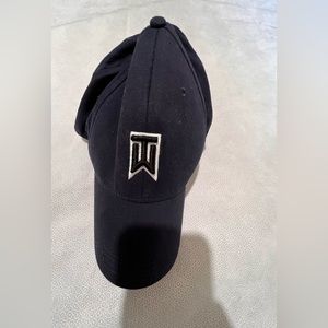 Vintage Nike tiger woods hat